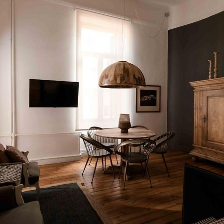 Art Pantheon - Suites & Apartments Athena Bagian luar foto