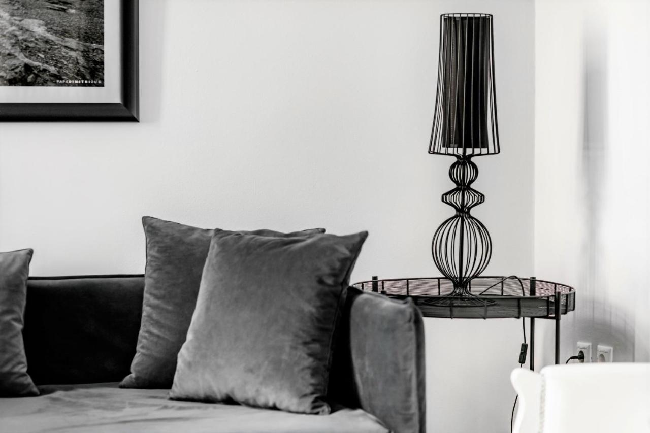 Art Pantheon - Suites & Apartments Athena Bagian luar foto