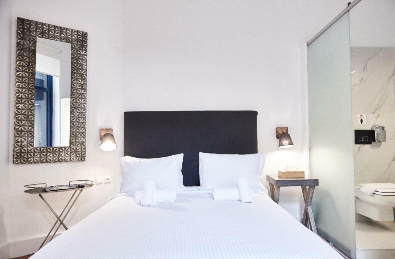 Art Pantheon - Suites & Apartments Athena Bagian luar foto
